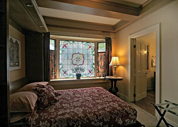 Kangaroo House Bed & Breakfast
